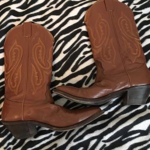 Nocona cowgirl boots